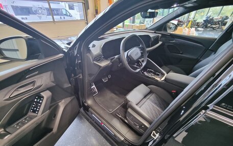 Audi SQ5, 2025 год, 11 200 000 рублей, 8 фотография