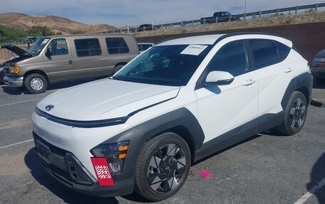 Hyundai Kona, 2023 год, 2 000 000 рублей, 3 фотография