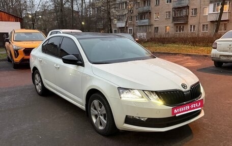 Skoda Octavia, 2018 год, 2 500 000 рублей, 3 фотография