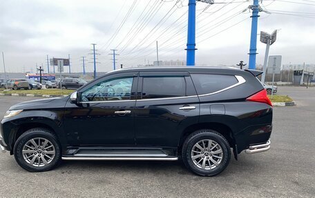 Mitsubishi Pajero Sport III рестайлинг, 2018 год, 3 700 000 рублей, 4 фотография