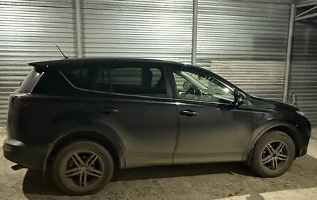 Toyota RAV4, 2015 год, 1 970 000 рублей, 3 фотография