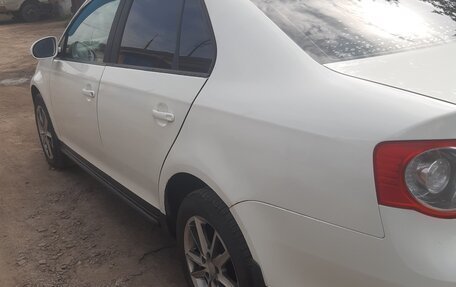 Volkswagen Jetta VI, 2007 год, 450 000 рублей, 4 фотография