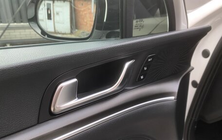 KIA K5, 2020 год, 3 100 000 рублей, 31 фотография