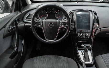 Opel Astra J, 2013 год, 897 000 рублей, 10 фотография