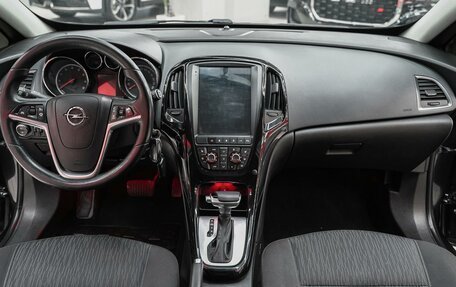 Opel Astra J, 2013 год, 897 000 рублей, 11 фотография