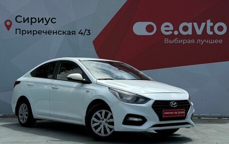 Hyundai Solaris II рестайлинг, 2018 год, 940 000 рублей, 3 фотография