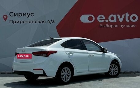 Hyundai Solaris II рестайлинг, 2018 год, 940 000 рублей, 6 фотография
