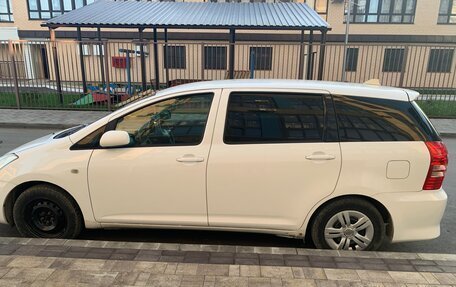 Toyota Wish II, 2004 год, 920 000 рублей, 18 фотография