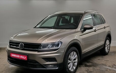 Volkswagen Tiguan II, 2018 год, 2 080 000 рублей, 1 фотография