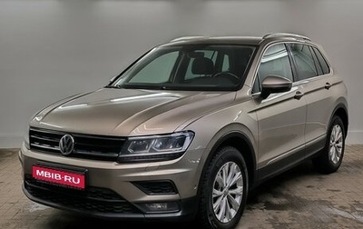 Volkswagen Tiguan II, 2018 год, 2 080 000 рублей, 1 фотография