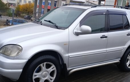 Mercedes-Benz M-Класс, 1998 год, 600 000 рублей, 4 фотография