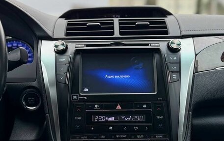 Toyota Camry, 2017 год, 2 450 000 рублей, 16 фотография