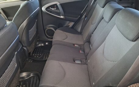 Toyota RAV4, 2006 год, 685 000 рублей, 15 фотография