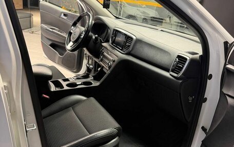 KIA Sportage IV рестайлинг, 2019 год, 2 195 000 рублей, 13 фотография