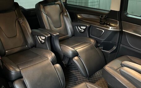 Mercedes-Benz V-Класс, 2021 год, 7 500 000 рублей, 8 фотография