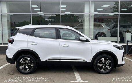 Chery Tiggo 4 I рестайлинг, 2025 год, 2 240 000 рублей, 4 фотография