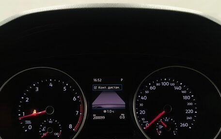 Volkswagen Tiguan II, 2018 год, 2 080 000 рублей, 6 фотография