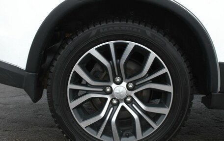 Mitsubishi Outlander III рестайлинг 3, 2015 год, 1 500 000 рублей, 22 фотография