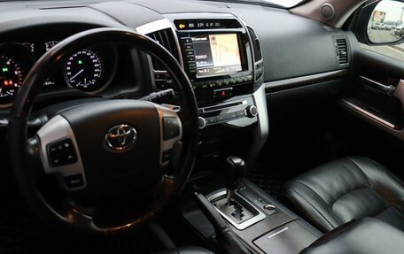 Toyota Land Cruiser 200, 2014 год, 3 499 000 рублей, 5 фотография