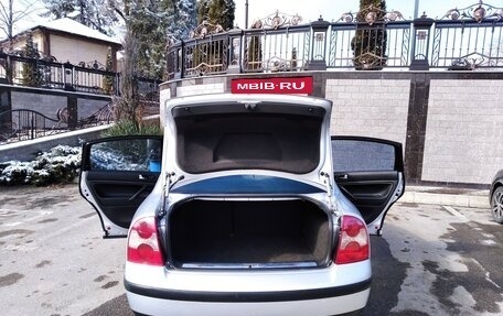 Volkswagen Passat B5+ рестайлинг, 2001 год, 360 000 рублей, 17 фотография