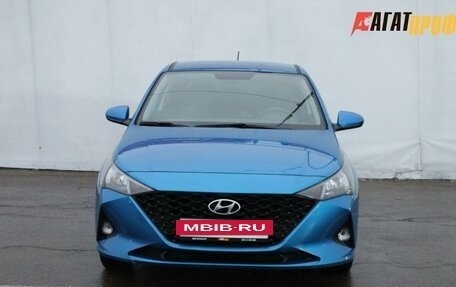 Hyundai Solaris II рестайлинг, 2021 год, 1 800 000 рублей, 3 фотография