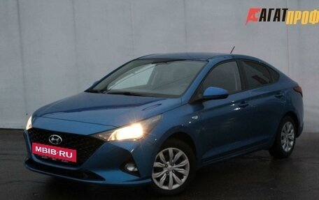 Hyundai Solaris II рестайлинг, 2021 год, 1 800 000 рублей, 2 фотография