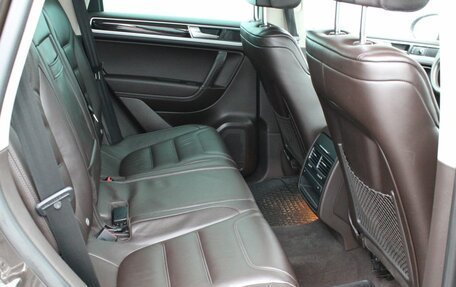 Volkswagen Touareg III, 2017 год, 3 140 000 рублей, 14 фотография