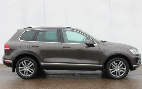 Volkswagen Touareg III, 2017 год, 3 140 000 рублей, 9 фотография