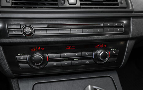 BMW 5 серия, 2015 год, 1 900 000 рублей, 16 фотография