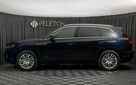 Volkswagen Touareg III, 2018 год, 5 880 000 рублей, 7 фотография