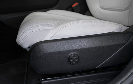 Mercedes-Benz GLC, 2024 год, 9 150 000 рублей, 24 фотография