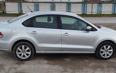 Volkswagen Polo VI (EU Market), 2015 год, 650 000 рублей, 5 фотография