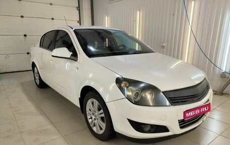 Opel Astra H, 2011 год, 630 000 рублей, 1 фотография