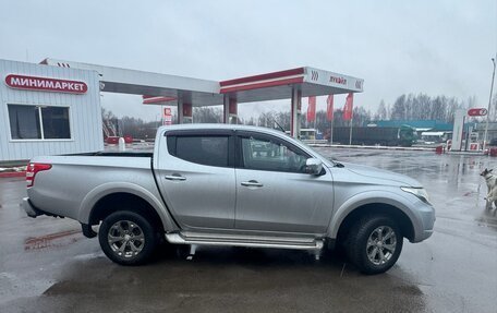 Mitsubishi L200 IV рестайлинг, 2017 год, 2 099 000 рублей, 10 фотография