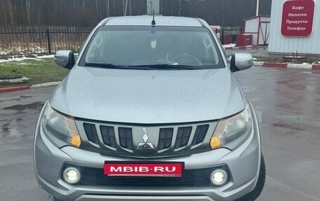 Mitsubishi L200 IV рестайлинг, 2017 год, 2 099 000 рублей, 12 фотография