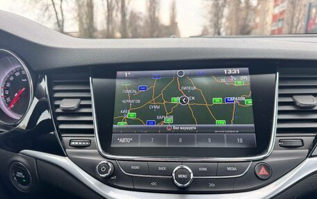 Opel Astra K, 2018 год, 1 590 000 рублей, 30 фотография