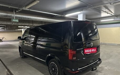 Volkswagen Multivan T6 рестайлинг, 2020 год, 7 200 000 рублей, 4 фотография