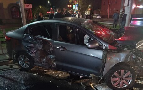 KIA Rio III рестайлинг, 2015 год, 7 фотография