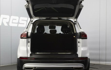 Geely Atlas, 2022 год, 1 820 000 рублей, 19 фотография