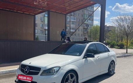 Mercedes-Benz C-Класс, 2012 год, 1 650 000 рублей, 10 фотография