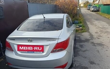 Hyundai Solaris II рестайлинг, 2014 год, 750 000 рублей, 2 фотография