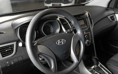 Hyundai i30 II рестайлинг, 2015 год, 1 248 000 рублей, 3 фотография