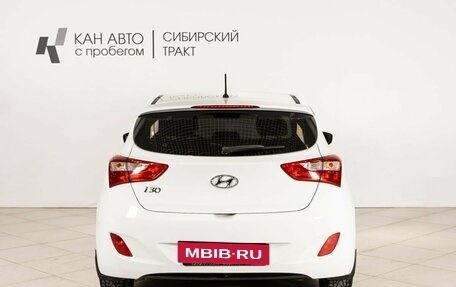 Hyundai i30 II рестайлинг, 2015 год, 1 248 000 рублей, 13 фотография