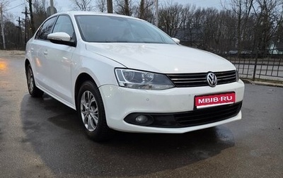 Volkswagen Jetta VI, 2014 год, 990 000 рублей, 1 фотография