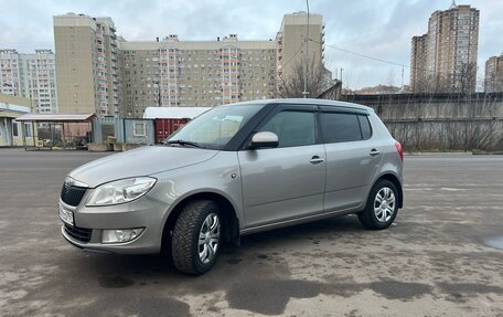Skoda Fabia II, 2013 год, 530 000 рублей, 3 фотография