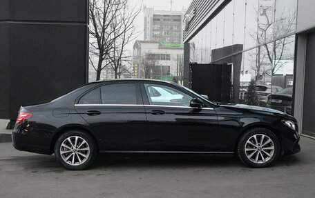 Mercedes-Benz E-Класс, 2017 год, 2 038 000 рублей, 4 фотография