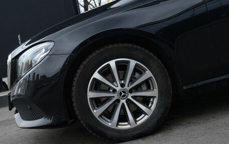 Mercedes-Benz E-Класс, 2017 год, 2 038 000 рублей, 22 фотография