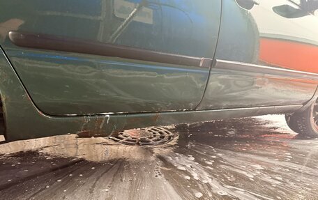 Nissan Primera II рестайлинг, 1997 год, 290 000 рублей, 11 фотография