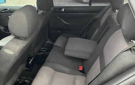 Volkswagen Golf IV, 2001 год, 150 000 рублей, 11 фотография