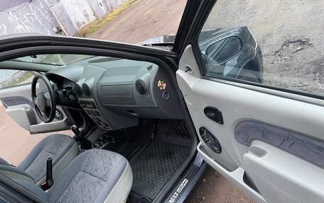 Renault Logan I, 2006 год, 325 000 рублей, 15 фотография